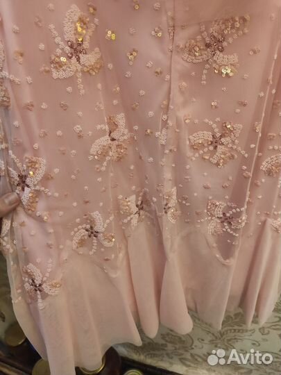 Вечернее платье