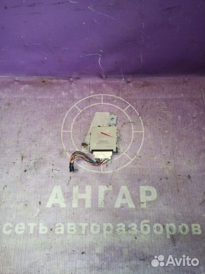 Блок управления корректора фар Mitsubishi