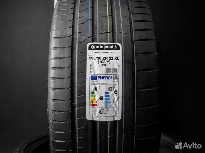 Continental ContiSportContact 7 295/30 R22 и 265/35 R22 102Y