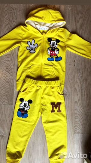 Спортивный костюм