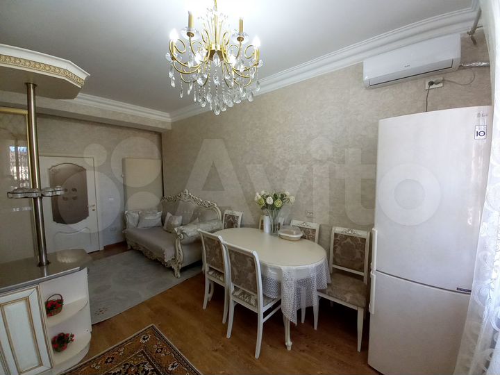 1-к. квартира, 53 м², 1/5 эт.