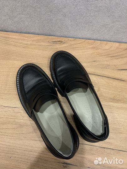 Лоферы натуральная кожа 39