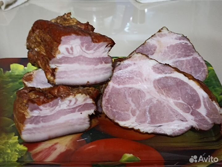 Копченое мясо и колбаса собственного производства