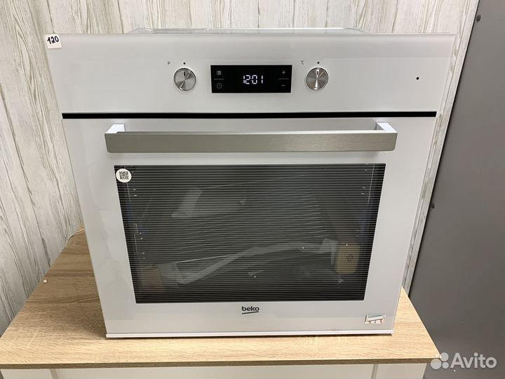 Электрический духовой шкаф Beko BIM24301WCS