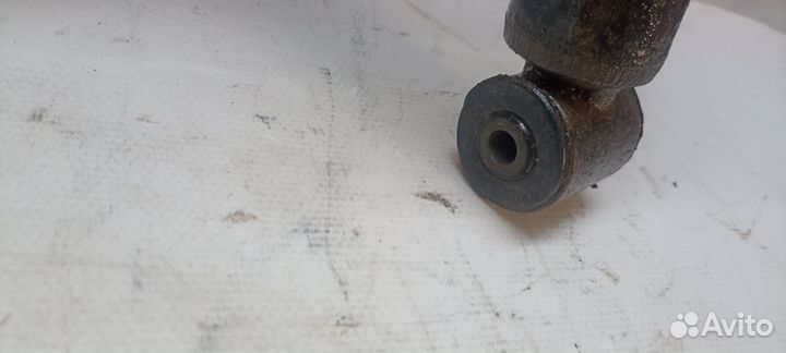 Audi 80 b2 задняя стойка амортизатор