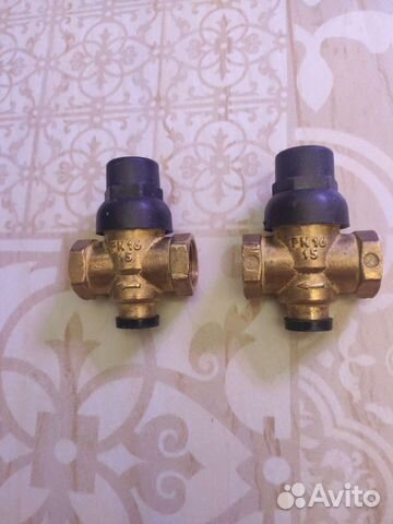 Регулятор давления воды