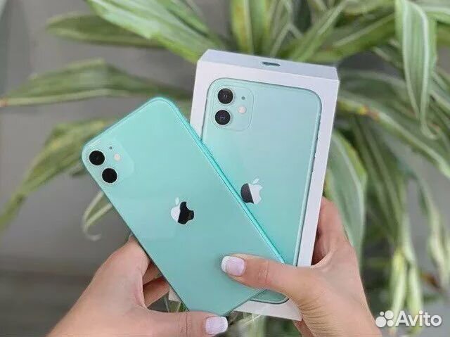 iPhone 11, 64 ГБ