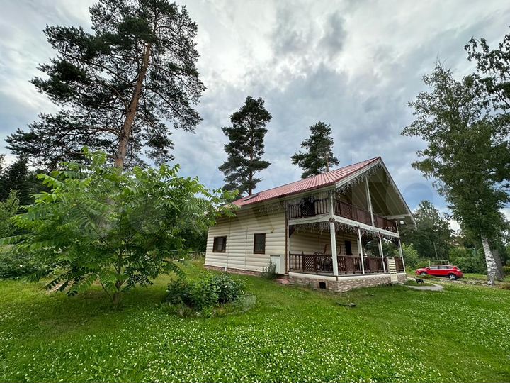 Дом 190 м² на участке 25 сот.