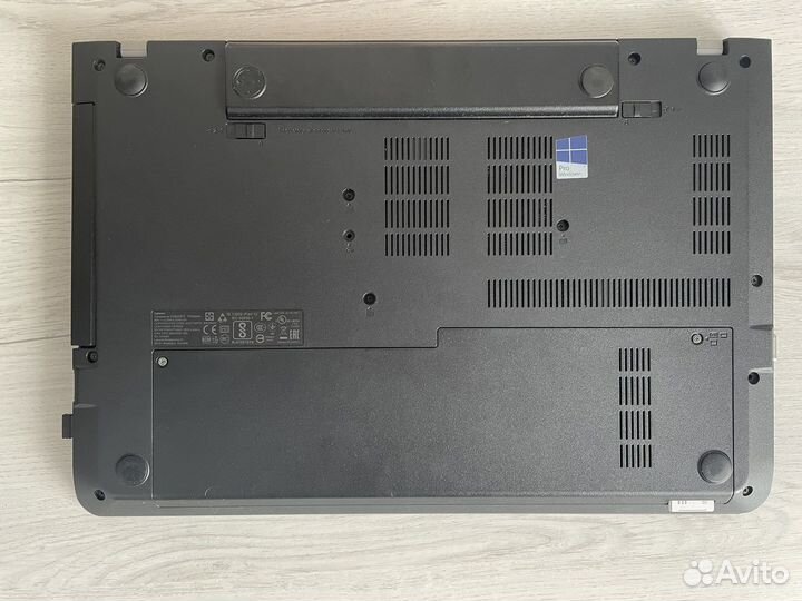 Lenovo E570 i5 7200/16Gb/SSD240gb/Intel HD620