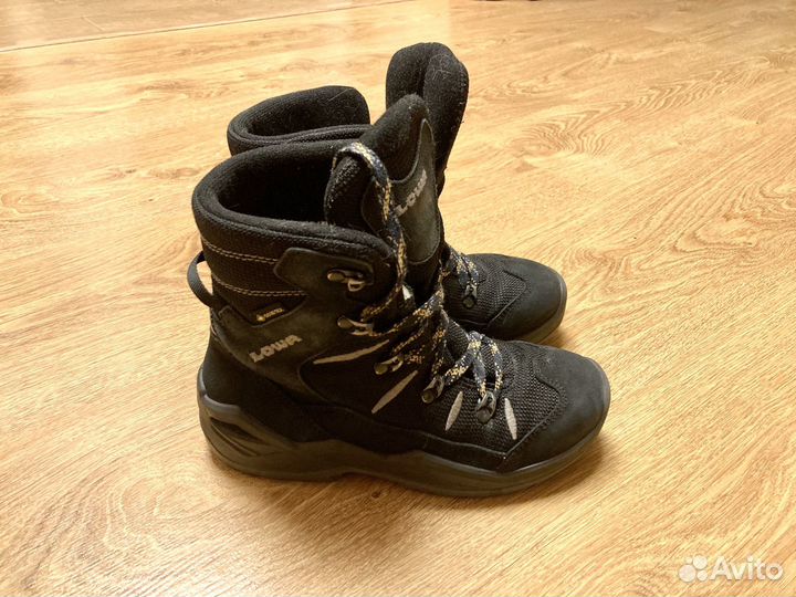 Ботинки Lowa, сапоги Nordman 32-33