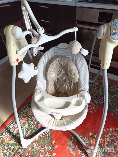 Детские электронные качели graco