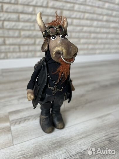 Бык байкер ручная работа