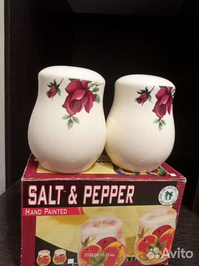 Солонка и перечница