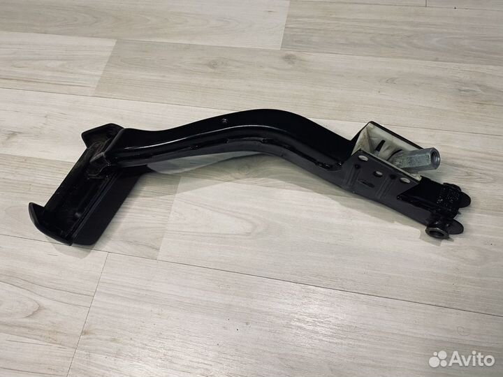 Педаль тормоза VAG 8D1723140B