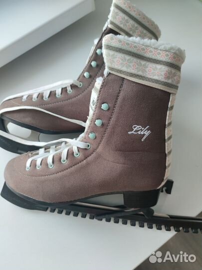 Коньки фигурные женские 41 размер