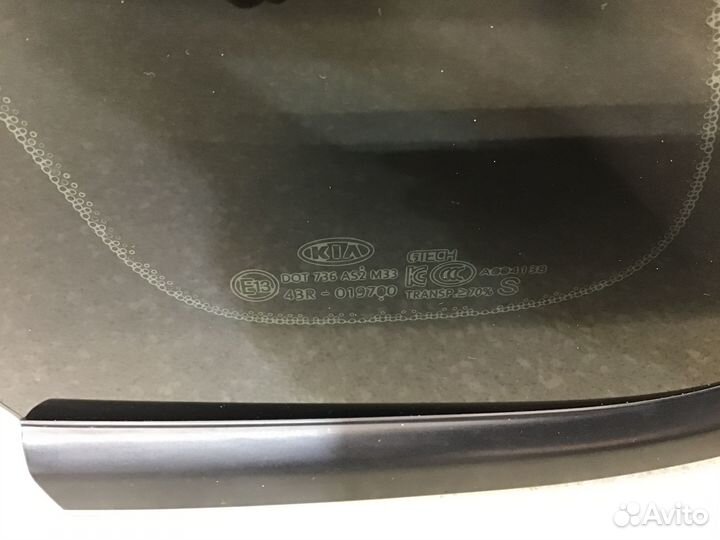 Стекло кузовное глухое левое Kia Optima IV 2016
