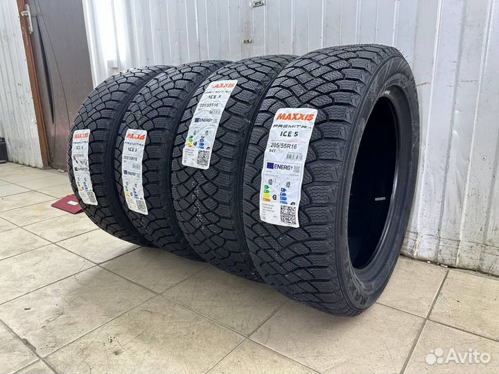 Maxxis Premitra Ice 5 SUV / SP5 195/65 R15