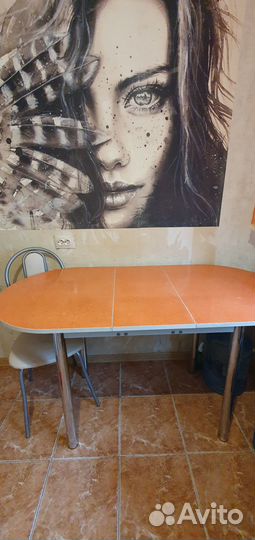 Стол обеденный раздвижной со стульями