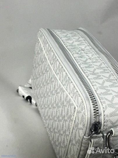 Сумка Michael Kors: chic через плечо