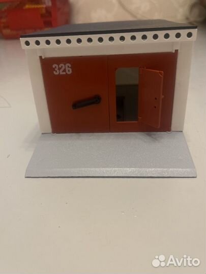 Гараж для машинок игрушечный