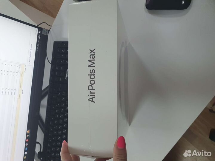 Наушники apple