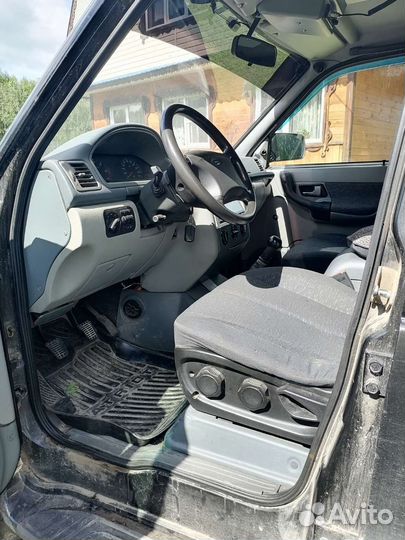 УАЗ Patriot 2.7 МТ, 2010, 105 000 км