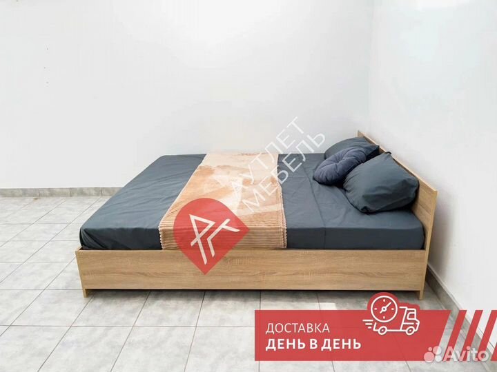 Кровать двухспальная