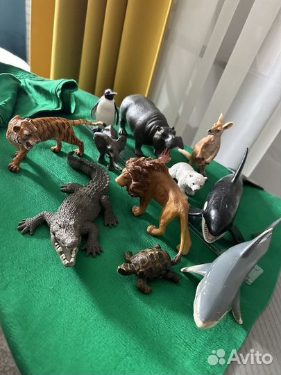 Фигурки животных schleich разные