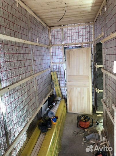 Бригада строителей