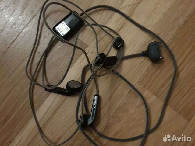 Наушники Nokia для моб.телефона
