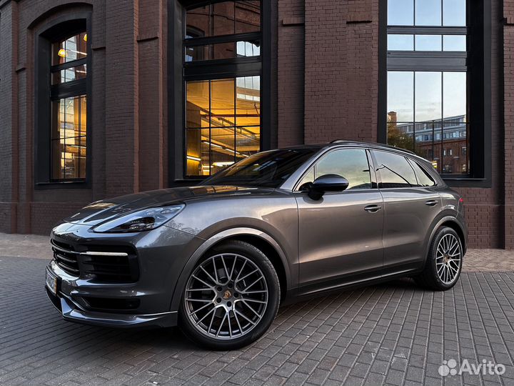 Porsche Cayenne 3.0 AT, 2019, 61 890 км