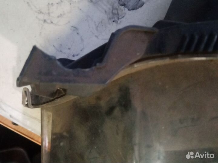 Фарa лeвая Оpеl Аstrа Н