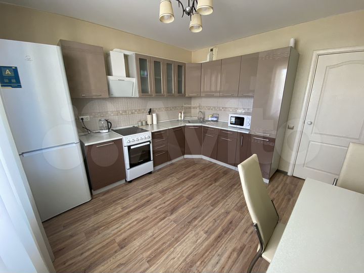 2-к. квартира, 56,4 м², 7/16 эт.