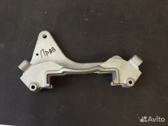 Направляющая колодок перед. тормоза 21213 правая