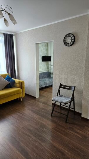 2-к. квартира, 30,3 м², 2/5 эт.