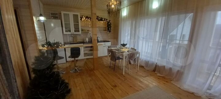 Таунхаус 100 м² на участке 6 сот.