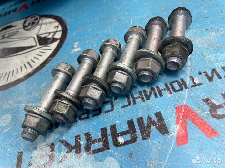 Болты муфты карданного вала Toyota Celsior UCF31