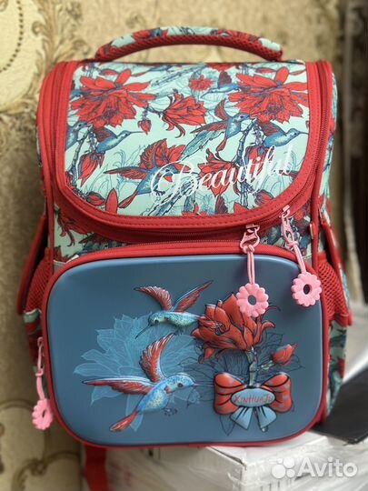 Школьный рюкзак