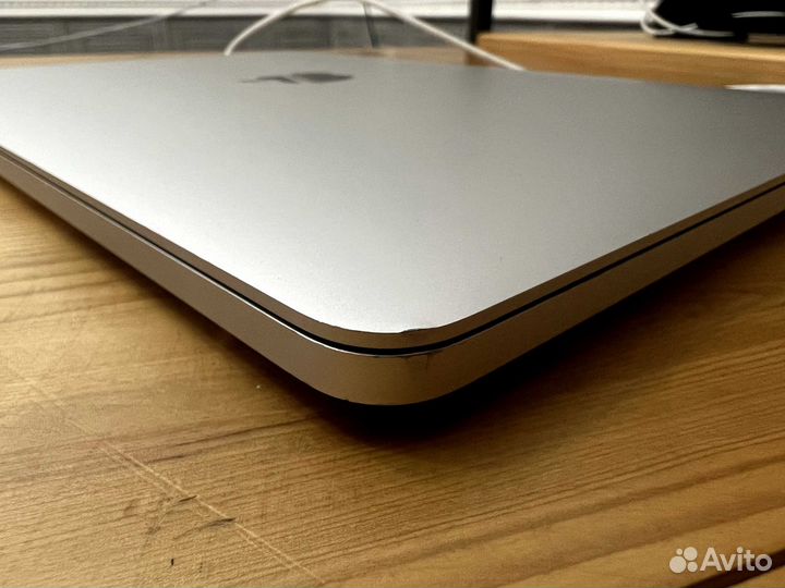Ноутбук Apple MacBook Pro 13’ 2019 Touch Bar