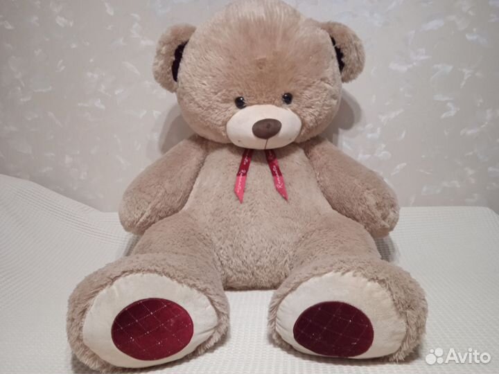 Плюшевый медведь