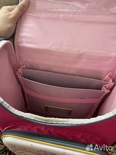 Ортопедический школьный рюкзак для девочки