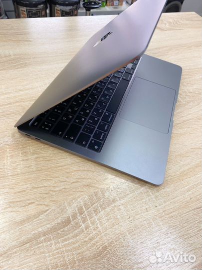 Macbook air на m1, 2020