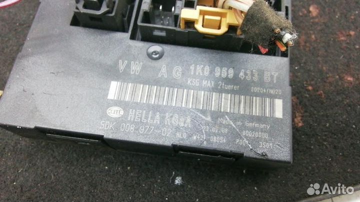 Блок комфорта Volkswagen Tiguan