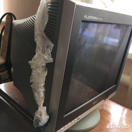Компьютер LG Flatron ez