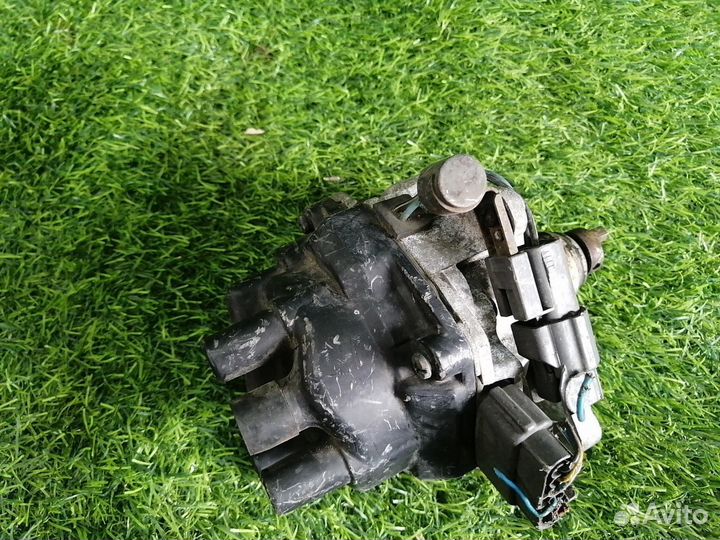 Трамблер Nissan Sunny B13 GA15 1994