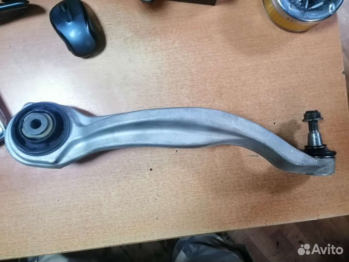 Рычаг перед прав MB CLS C218 CLS 350 4 matic 11