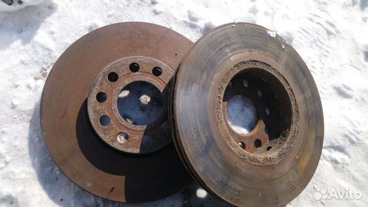 Диски тормозные передние Audi A4 A6