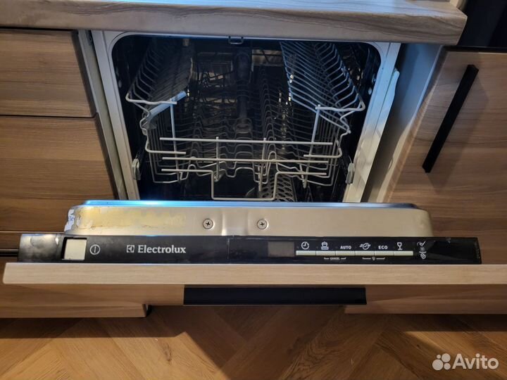Посудомоечная машина electrolux 45 см
