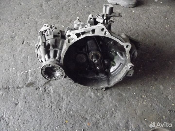 МКПП VW Passat (B3-B4) 1988-1993 2.0