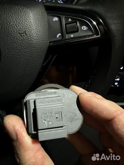 Регулятор зеркал skoda octavia a7